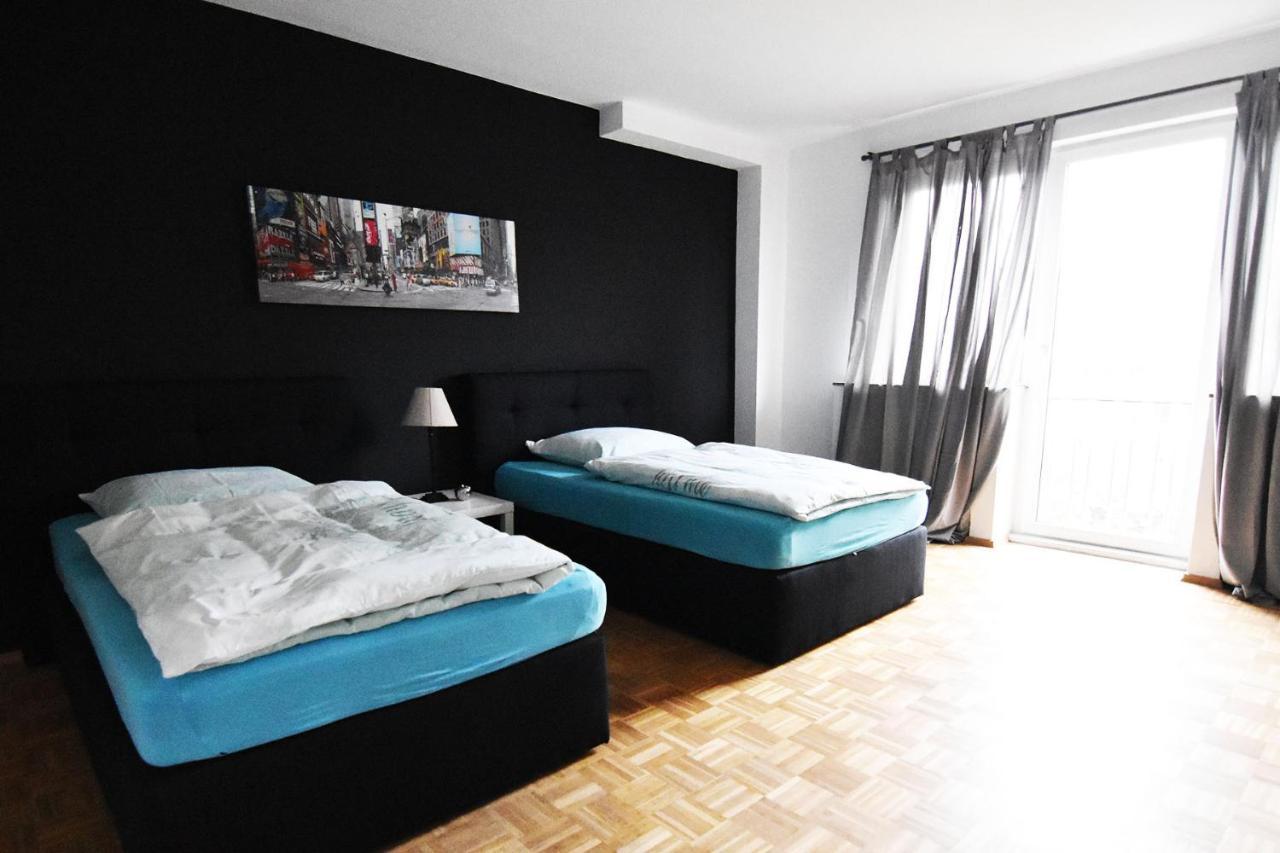 Dorya Am Ring Apartment Кьолн Екстериор снимка