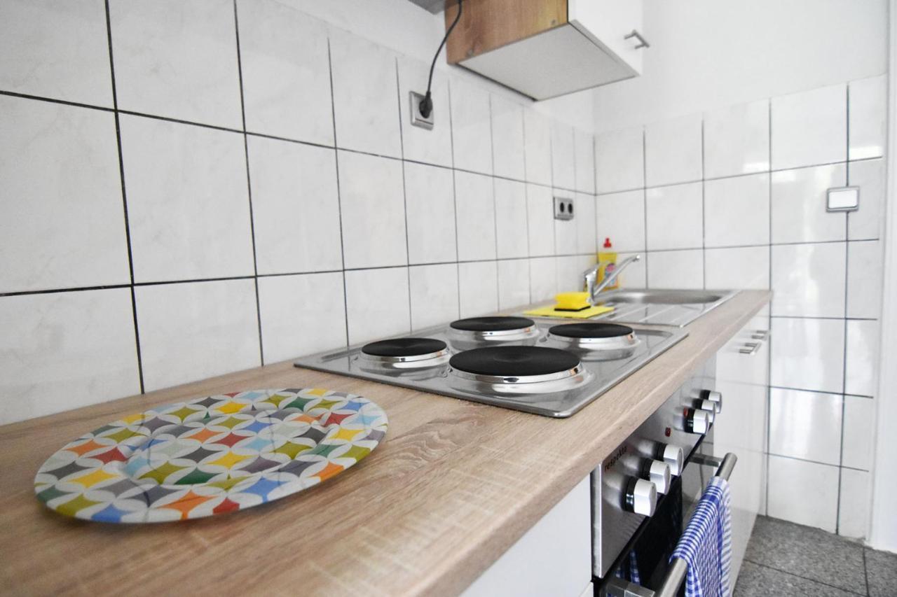 Dorya Am Ring Apartment Кьолн Екстериор снимка