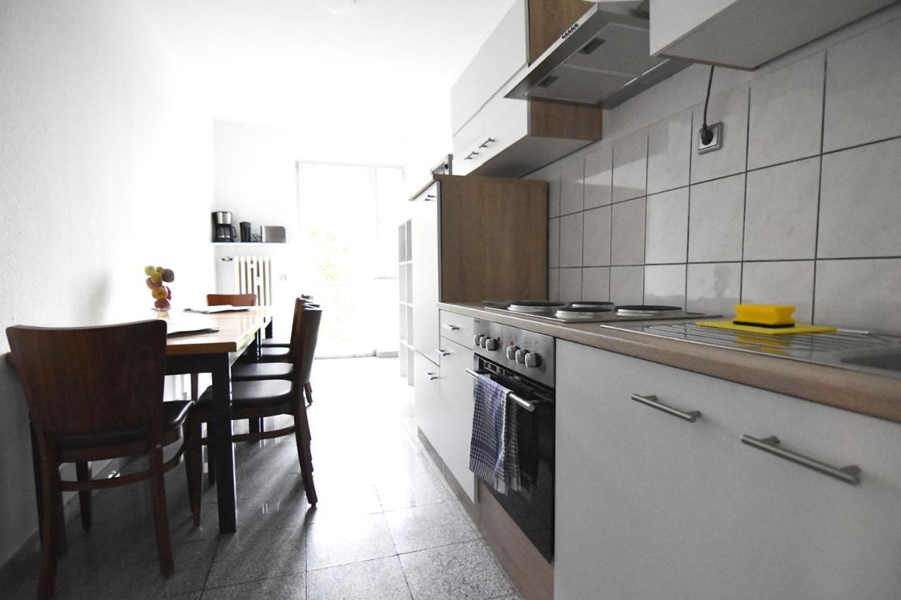 Dorya Am Ring Apartment Кьолн Екстериор снимка