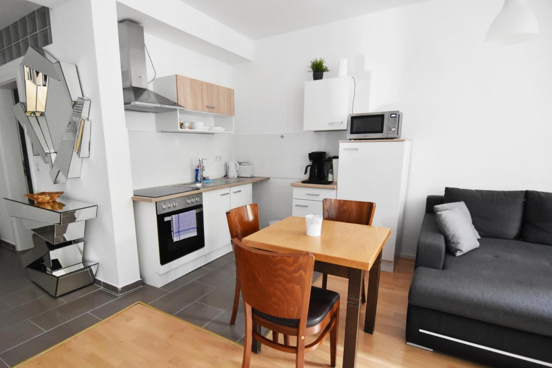 Dorya Am Ring Apartment Кьолн Екстериор снимка