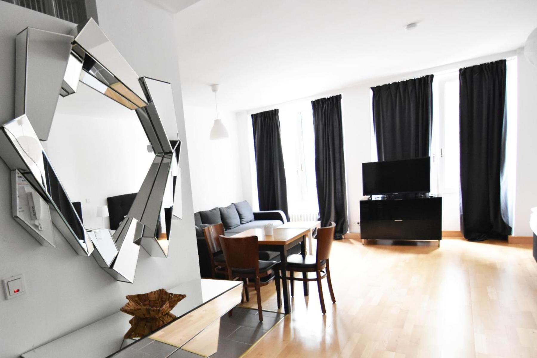 Dorya Am Ring Apartment Кьолн Екстериор снимка
