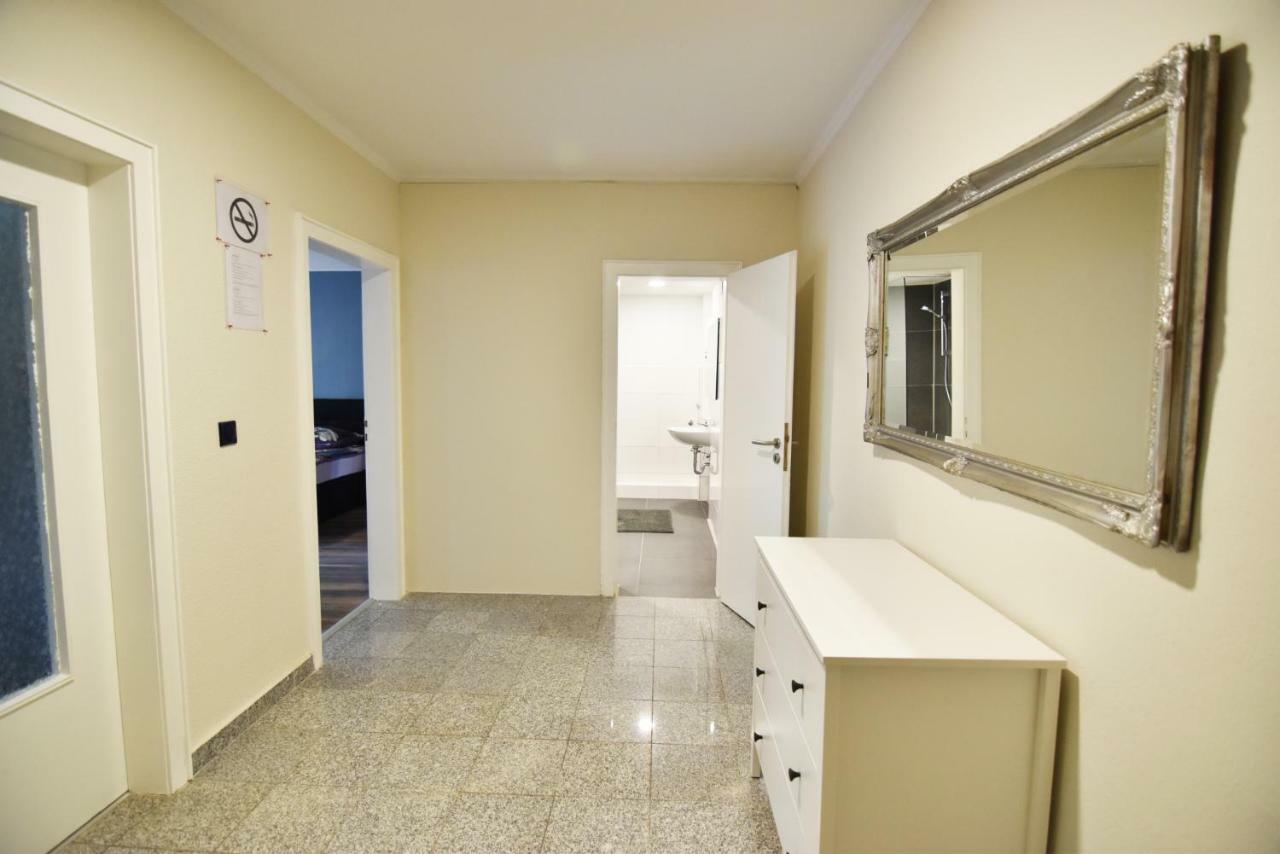 Dorya Am Ring Apartment Кьолн Екстериор снимка